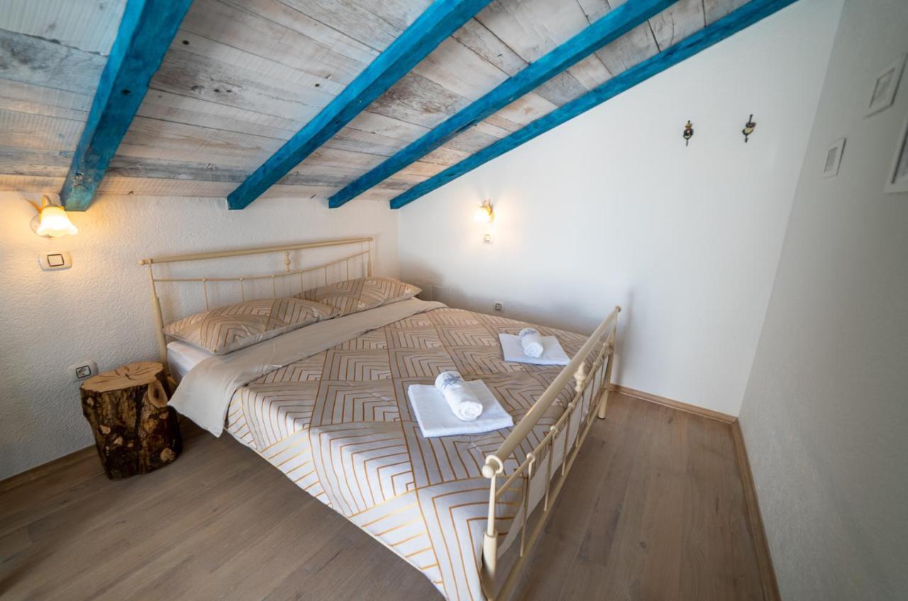 Julijud, Heated Pool, Jacuzzi, Dome And Sauna Brajkovici  Exterior foto