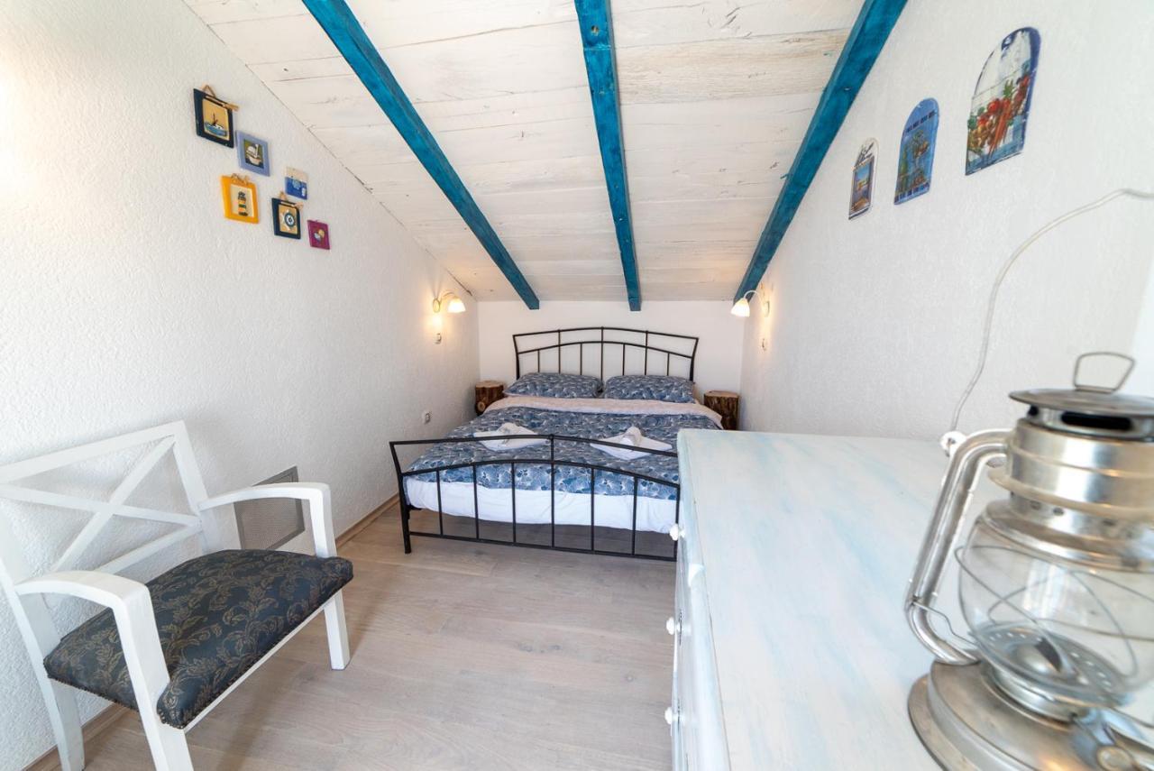 Julijud, Heated Pool, Jacuzzi, Dome And Sauna Brajkovici  Exterior foto